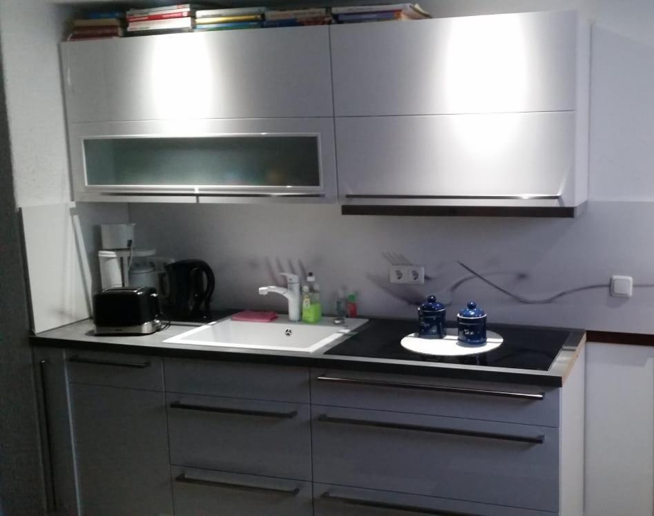 Appartamento Zimmervermietung Bully Meyenburg  Esterno foto